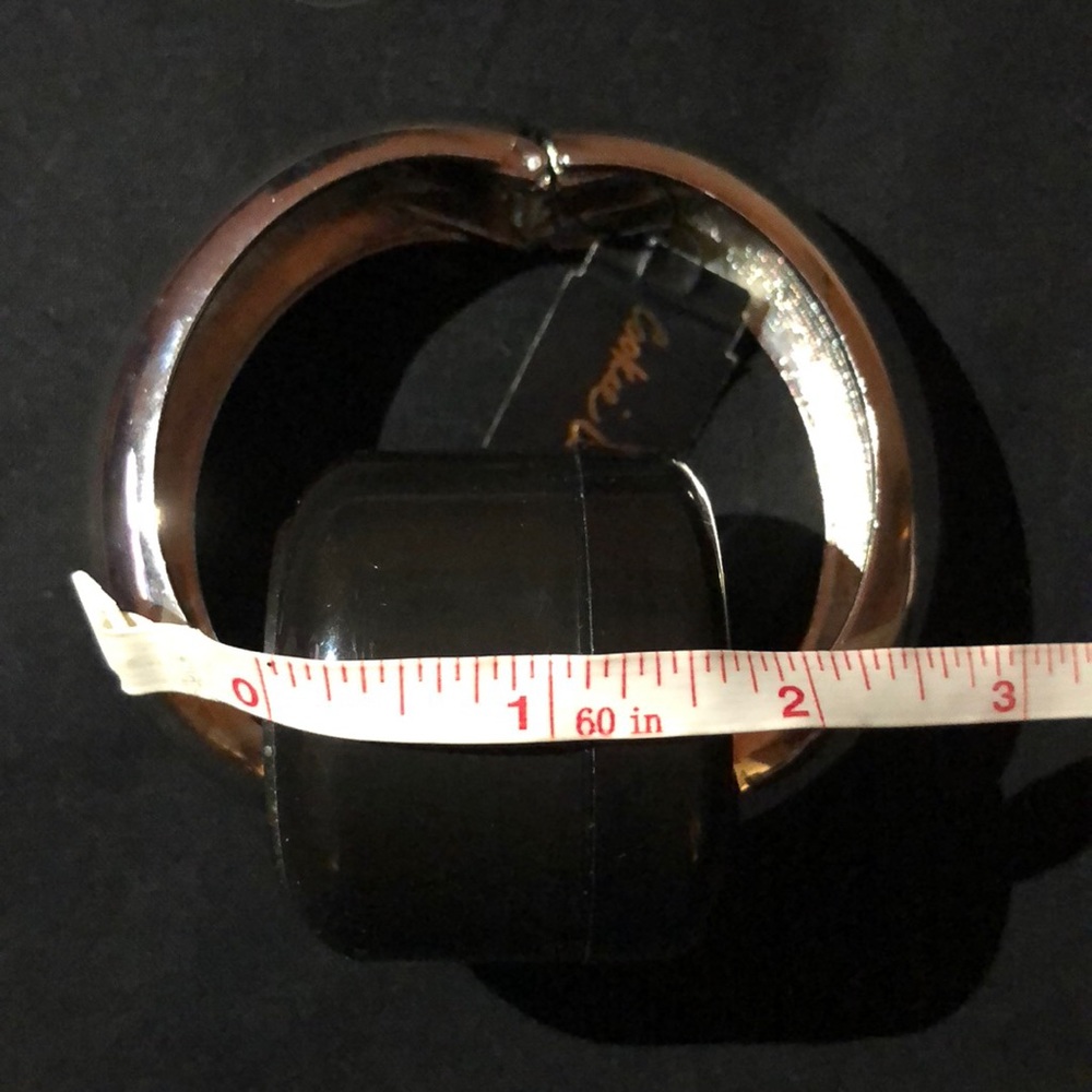 Bangle bracelet - Picture 3 of 3
